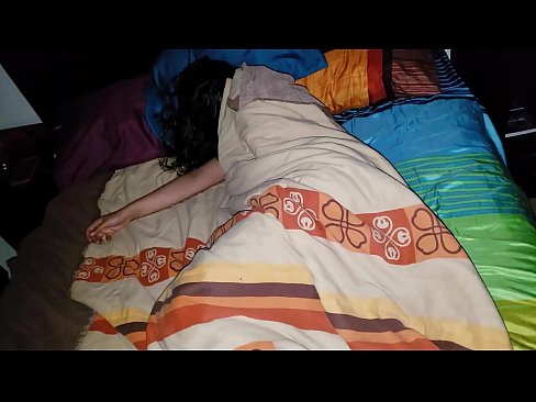 ❤️ सौतेला बेटा सोते समय अपनी युवा सौतेली माँ को डांटता है। ❤️❌ सेक्स हम पर% hi.hentai-id-tv.ru%